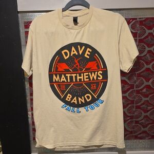 Gildan Beige Dave Matthews Band Tour T-Shirt